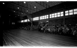Atividade esportiva no Ginásio Didático do Centro Educação Física