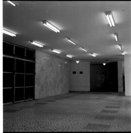 Fachada e Interior do Andar Térreo do Prédio da Antiga Reitoria