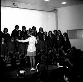 Coral UFSM – Homenagem do Reitor Mariano da Rocha aos alunos e professores estrangeiros pelo dia do Aluno Estrangeiro