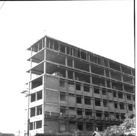 Cidade Universitária – Instalações internas e externas e construções