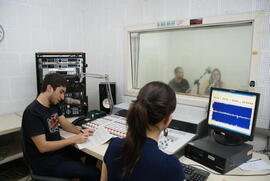 Atividades administrativas na Coordenadoria de Comunicação