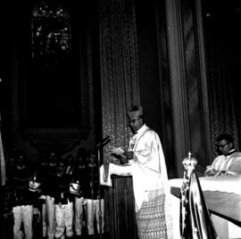 Desfile da USM no aniversário da Revolução Democrática